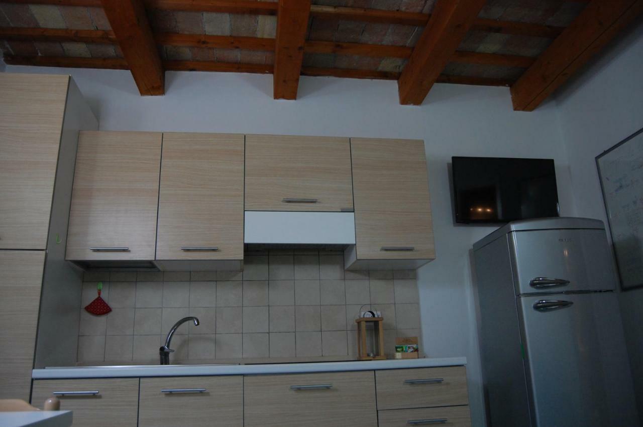 Corso Matteotti 56 Apartment Iesi Ngoại thất bức ảnh